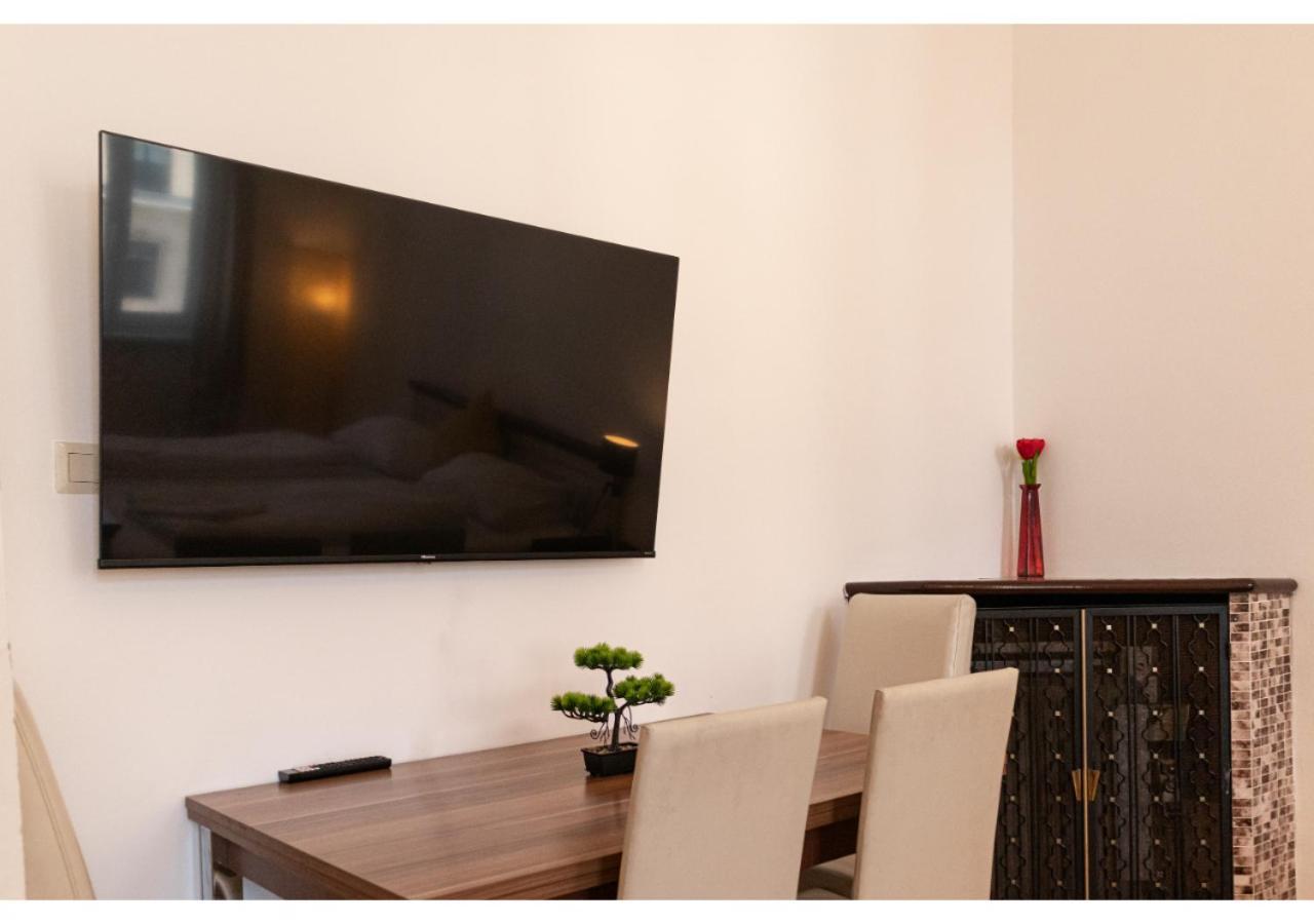 Appartamento Cheerful 2br - Suitable For Longstays *
