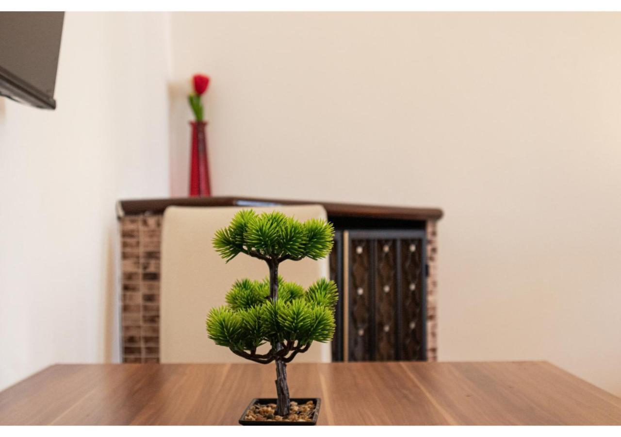 Appartamento Cheerful 2br - Suitable For Longstays